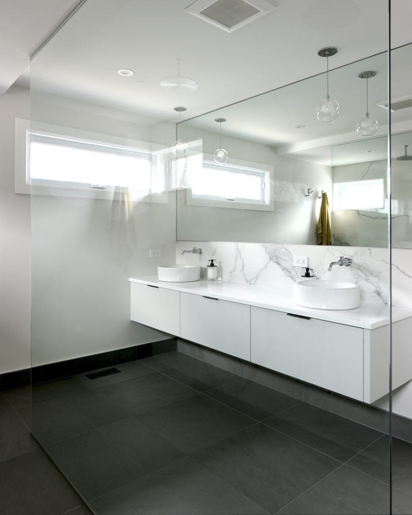 How Much Do Custom Bathroom Vanities Cost?